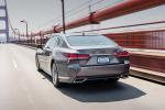 Lexus LS500 2017 года (NA)
